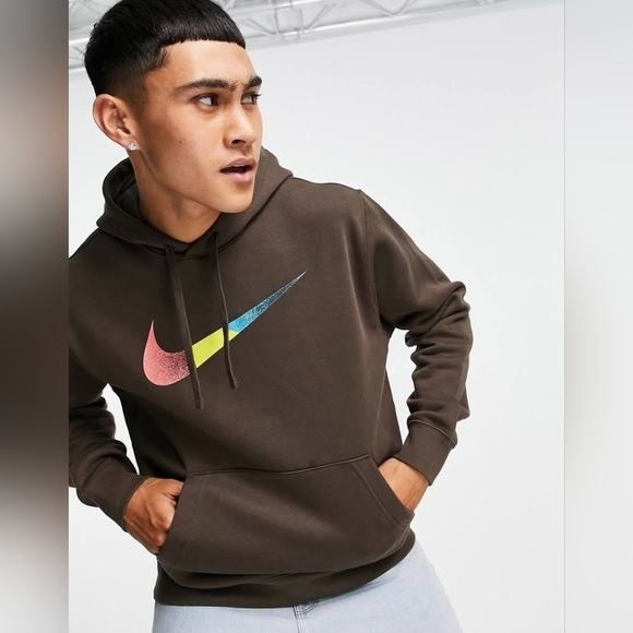 New w/Tags Nike High Color Swoop Hoodie Sweater Multiple Sizes Brown - Picture 2 of 2
